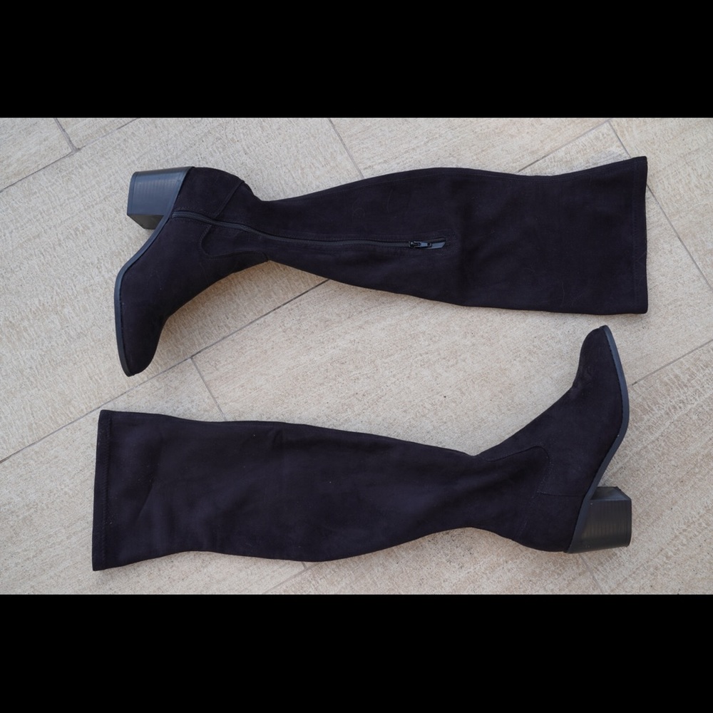 New Forever 21 Black Boots size 8.5